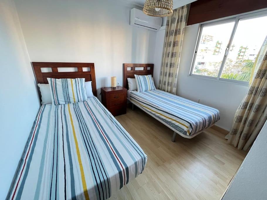 Bajondillo Beach Holidays Torremolinos Bagian luar foto